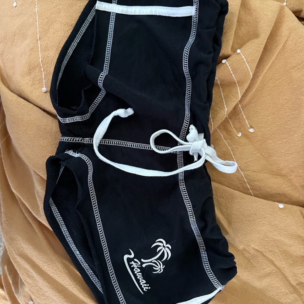 Active shorts - Picture 2 of 2